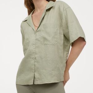 BNWT Sage Green Linen Resort Shirt